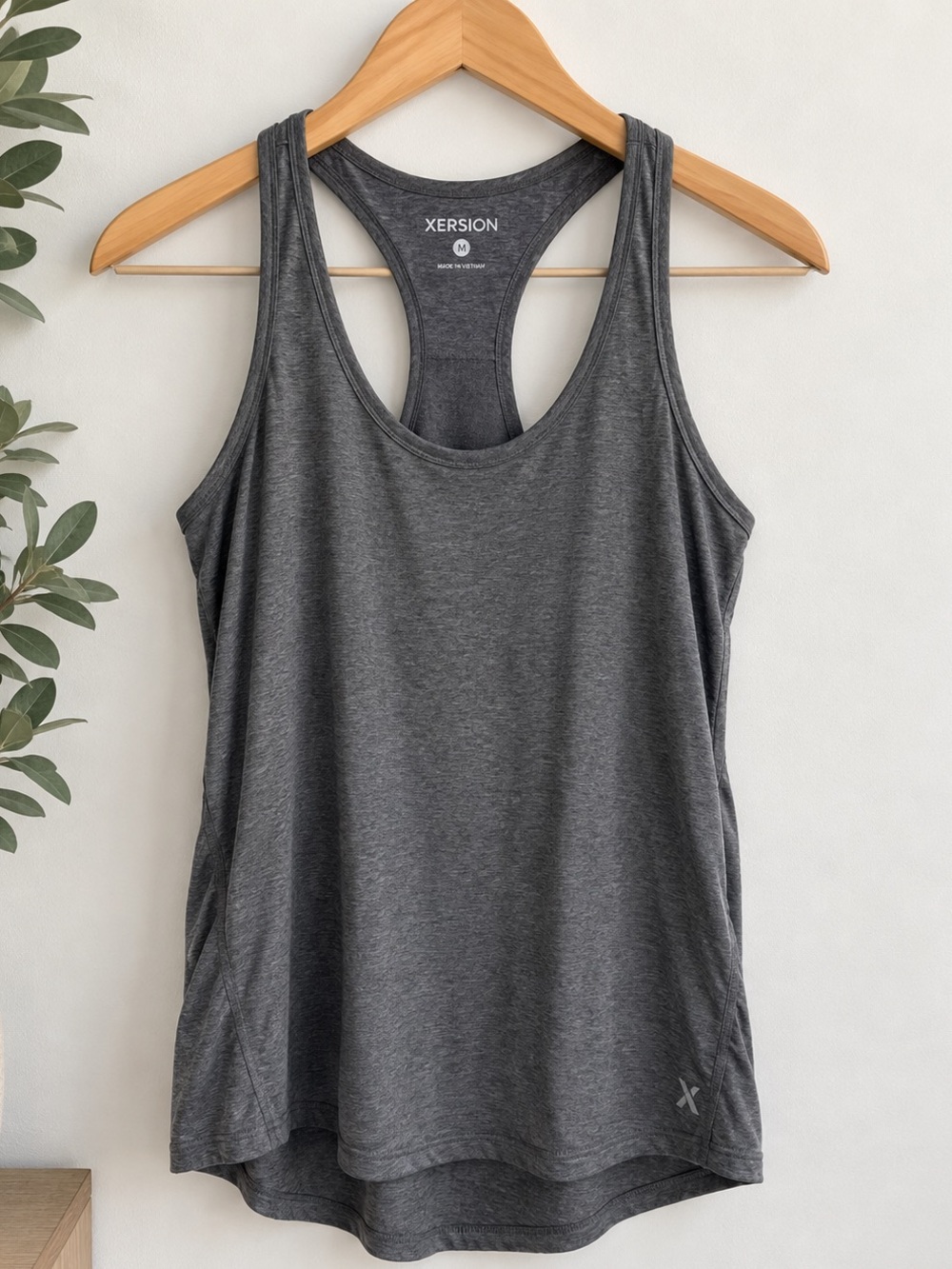 Xersion grey athletic tank n